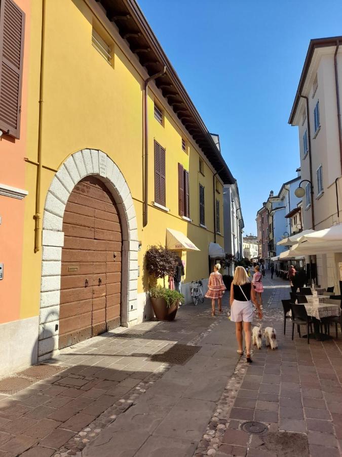 Splendid Lake 2 Desenzano del Garda Bagian luar foto