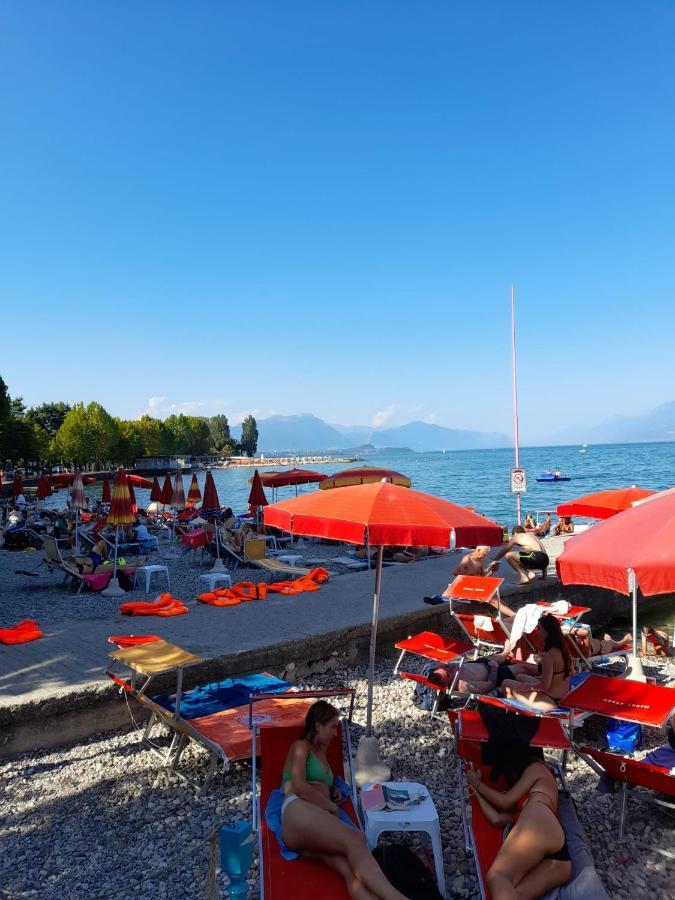 Splendid Lake 2 Desenzano del Garda Bagian luar foto